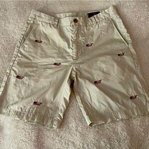 Vineyard Vines 9” Flag Whale embroidered Breaker men’s shorts